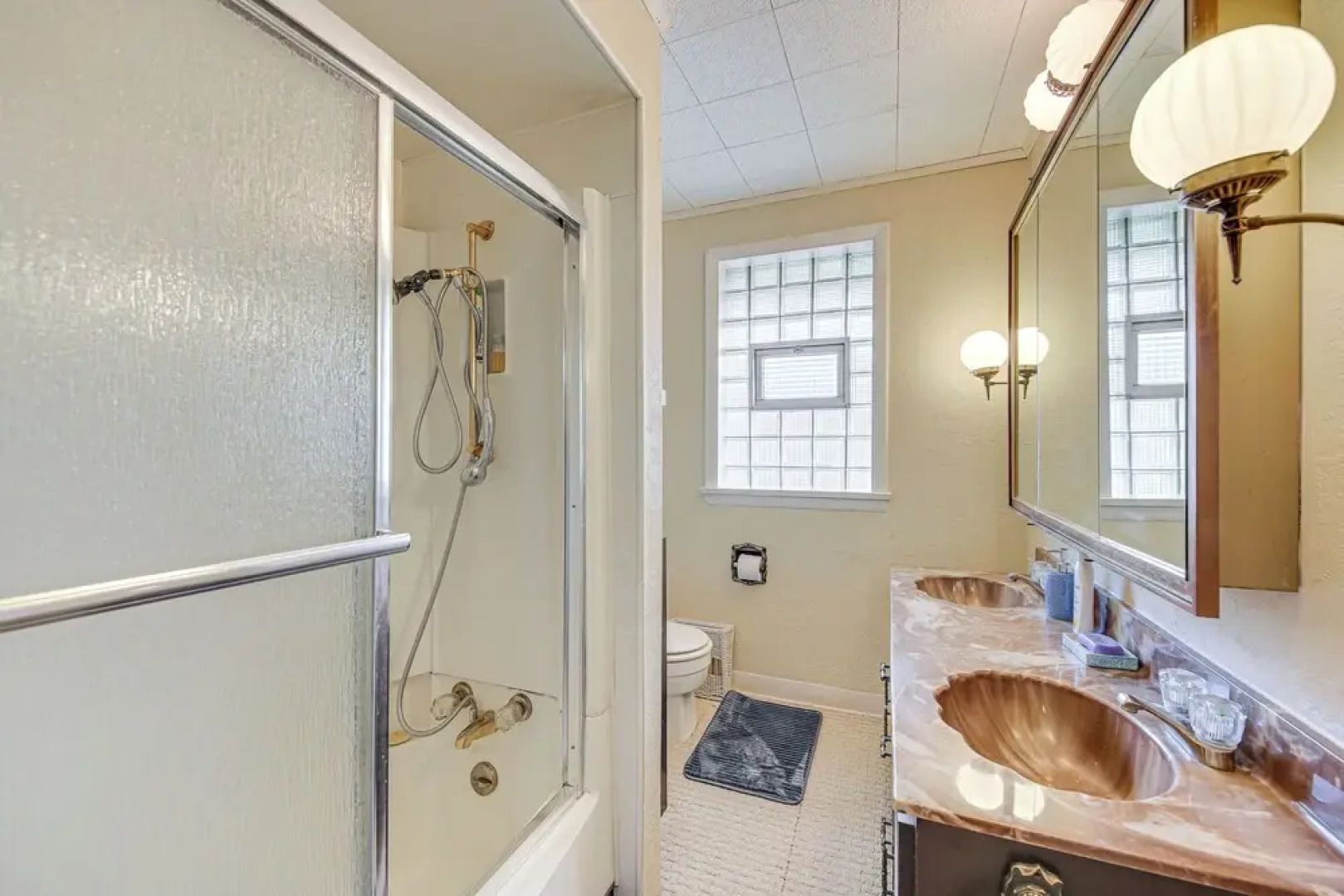 15 Mi to Seven Springs Resort: Somerset Home!