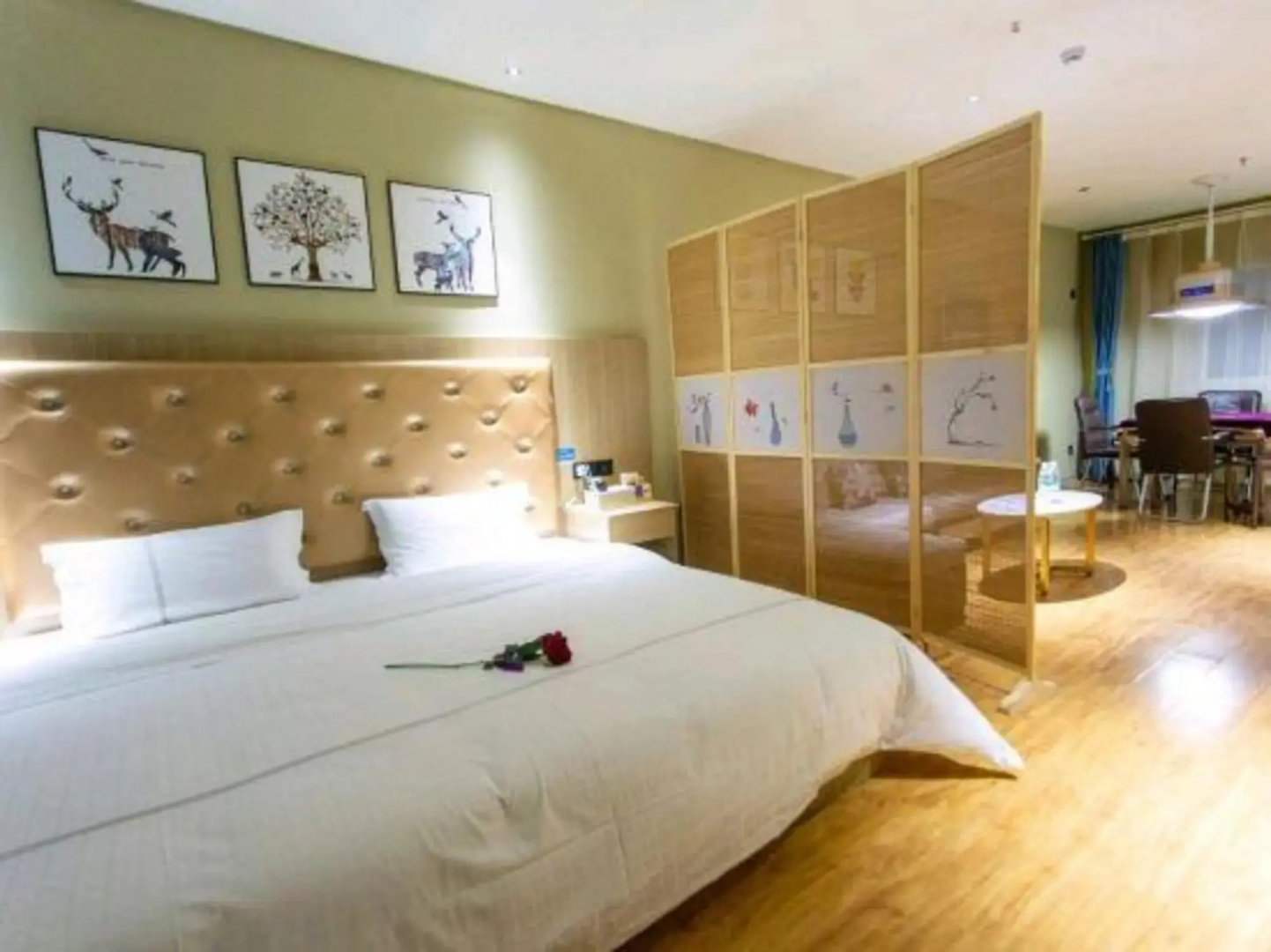 Haoting Film Hotel