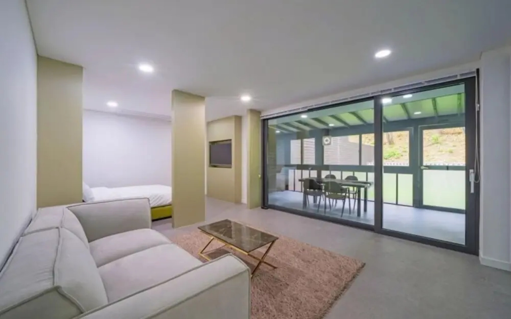 Yangpyeong Uno House Pool Villa