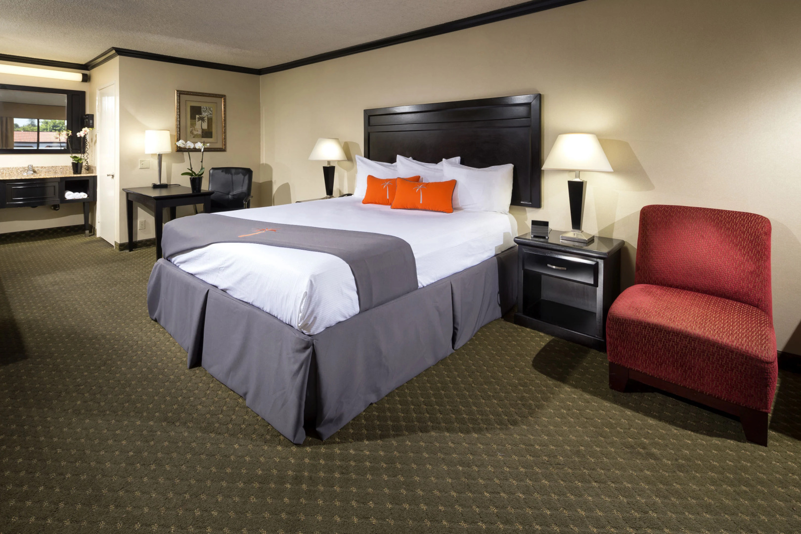 Canoga Hotel at Warner Center