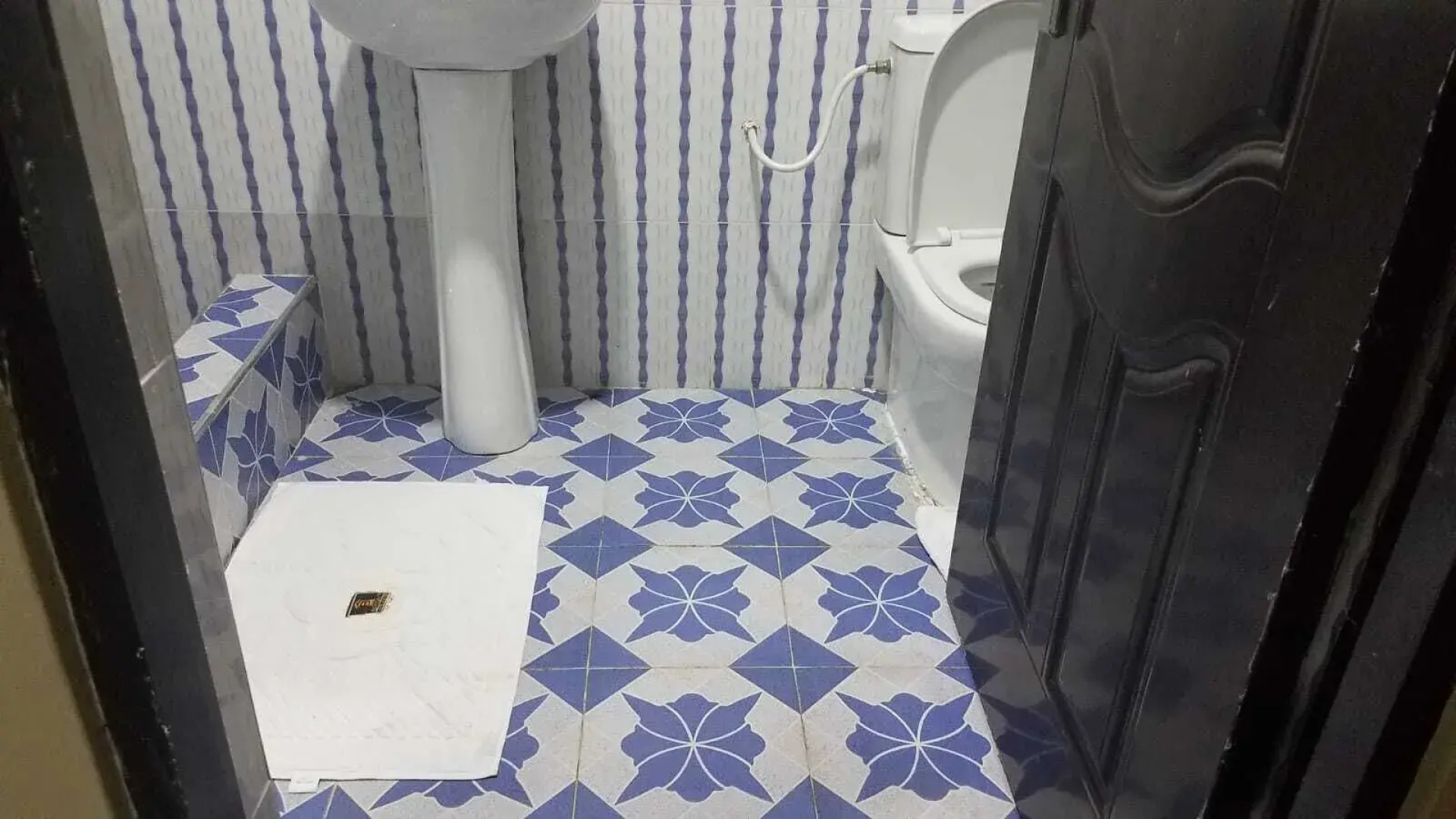 Bright Hotel & Suites