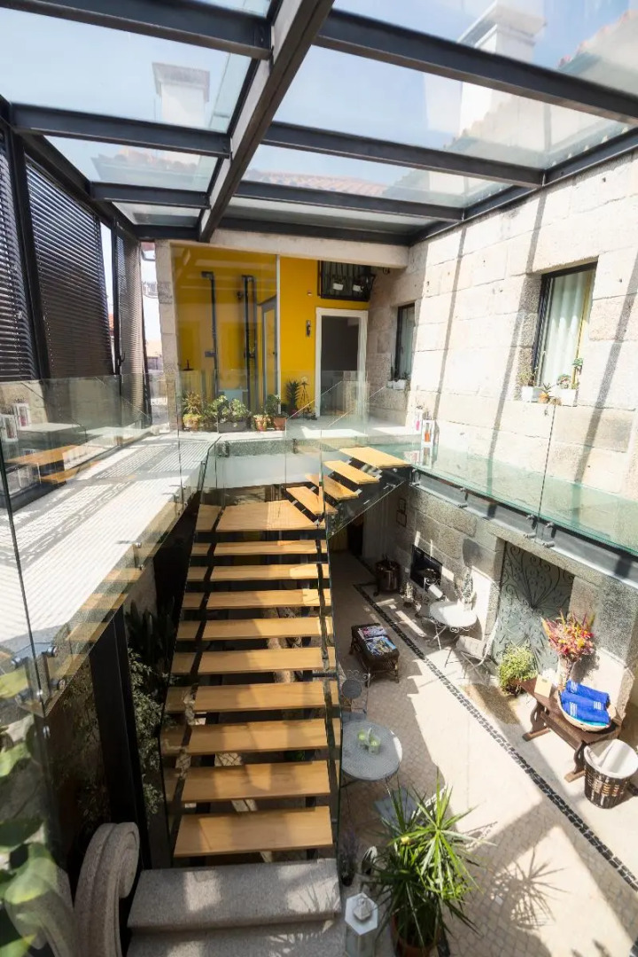 Solar Sampaio E Melo