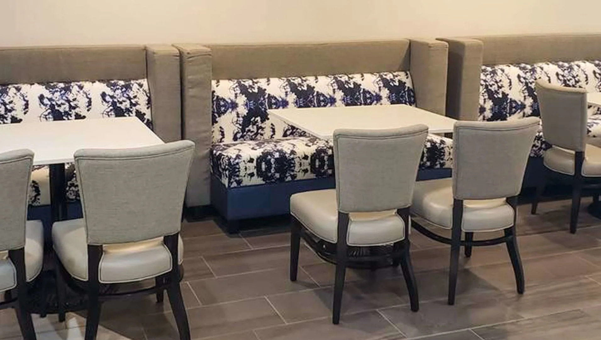 The Alexis Inn & Suites - Nashville Airport