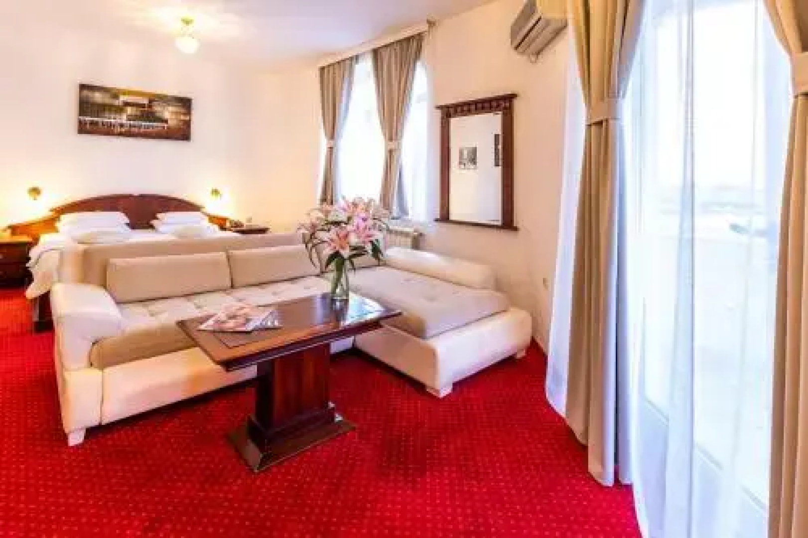 Garni Hotel Royal Crown
