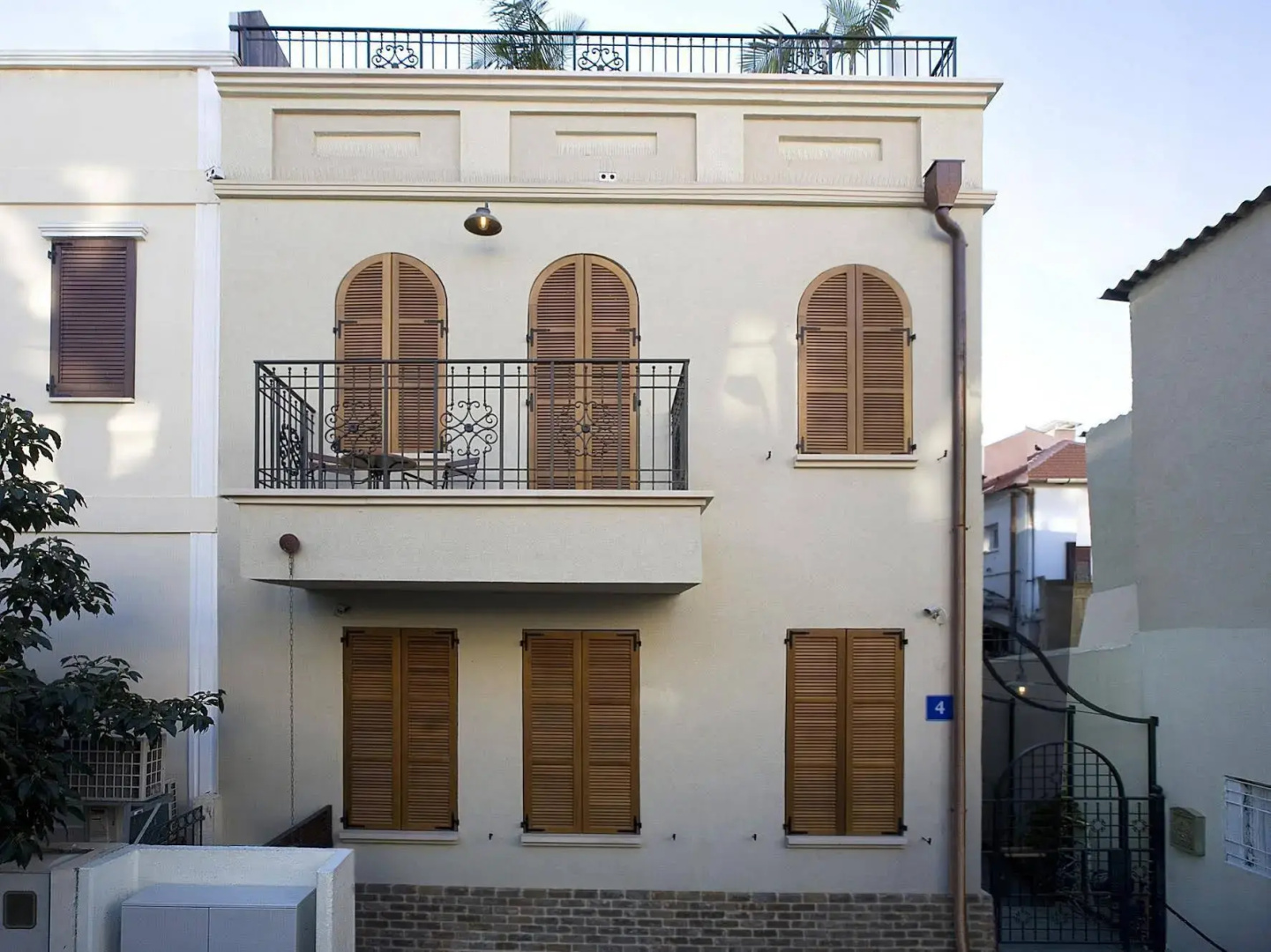 Molcho Neve Tzedek