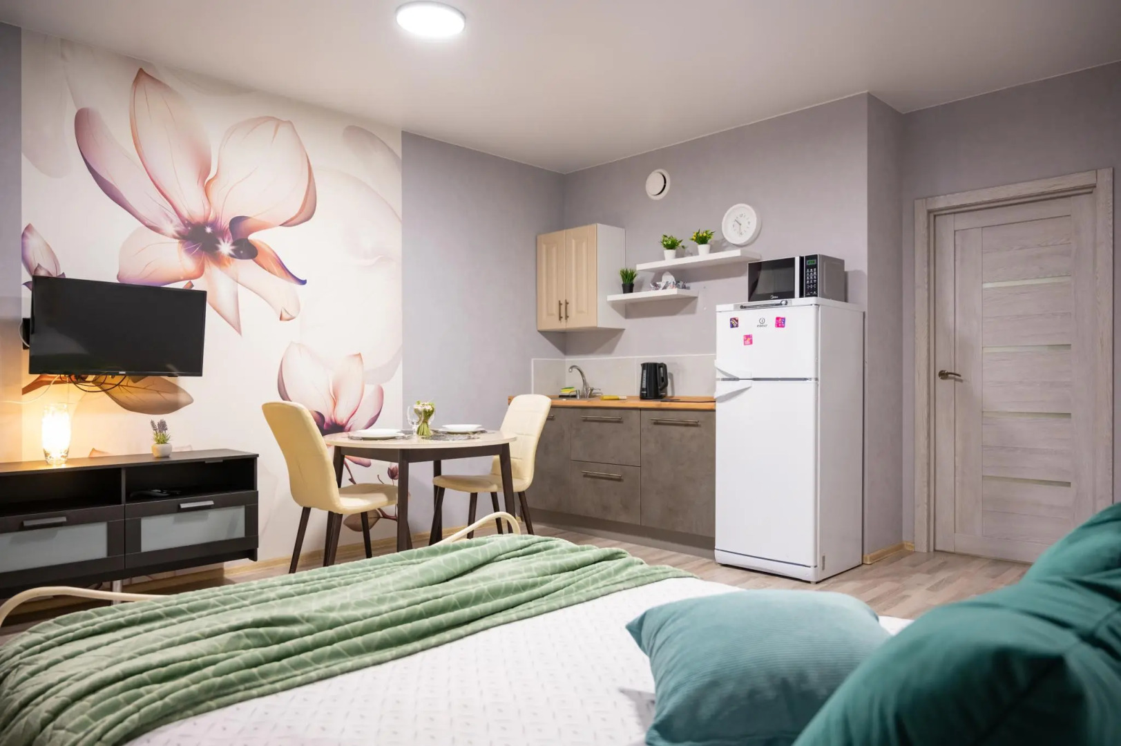 Атмосфера на улице Решетникова