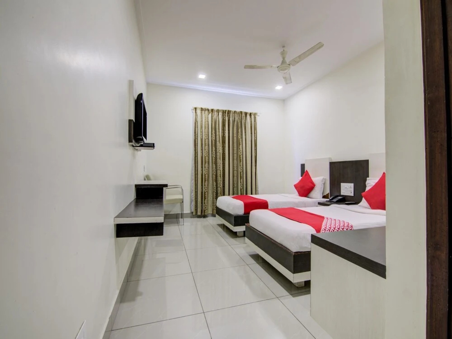 OYO 1466 Hotel G Square