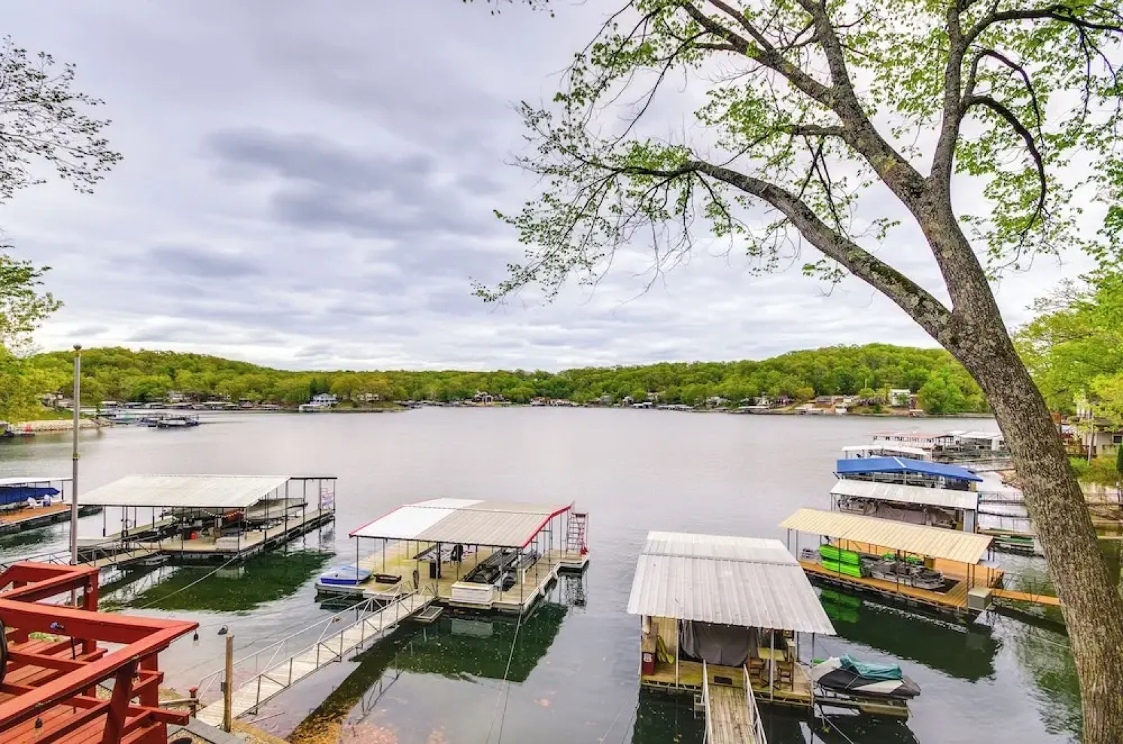 Waterfront Ozarks Home w/ Hot Tub, Bar & Dock