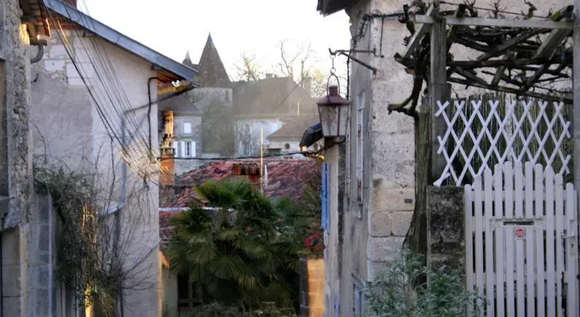 Chambres dhôte Place du Donjon