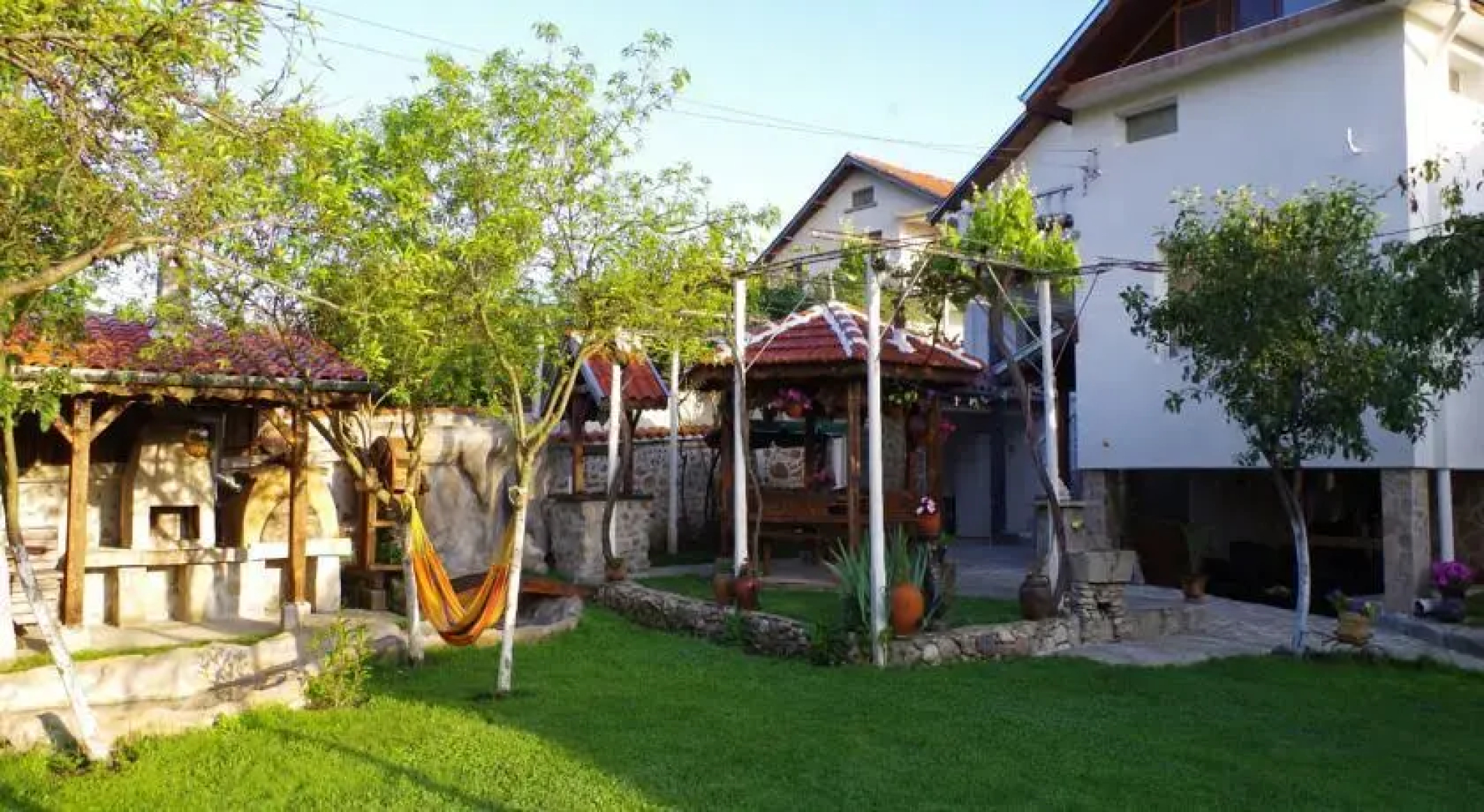 Nashentsy Guest House
