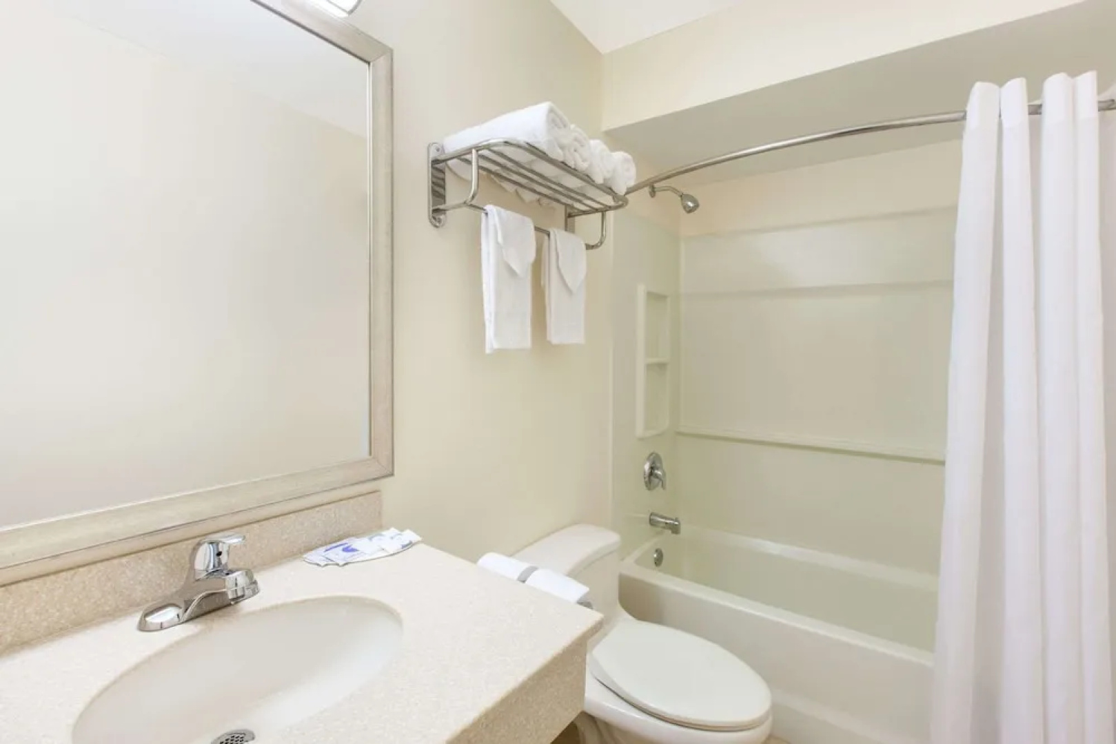 Knights Inn South Amboy/Garden State Parkway South, Exit 125