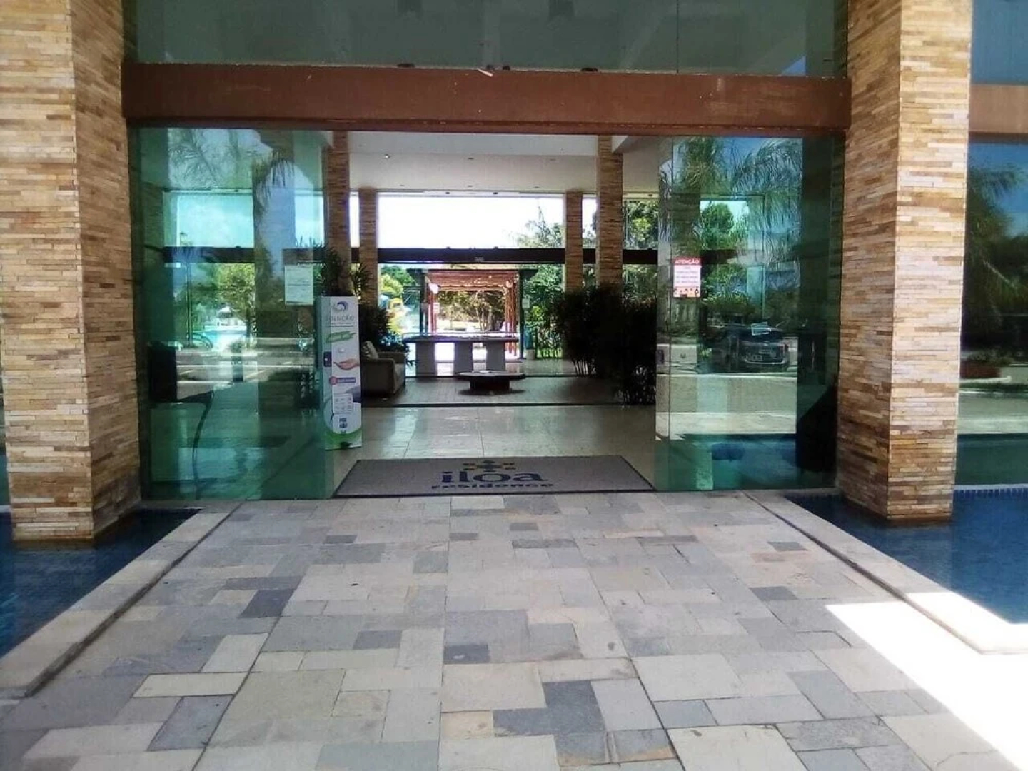 Iloa Condo