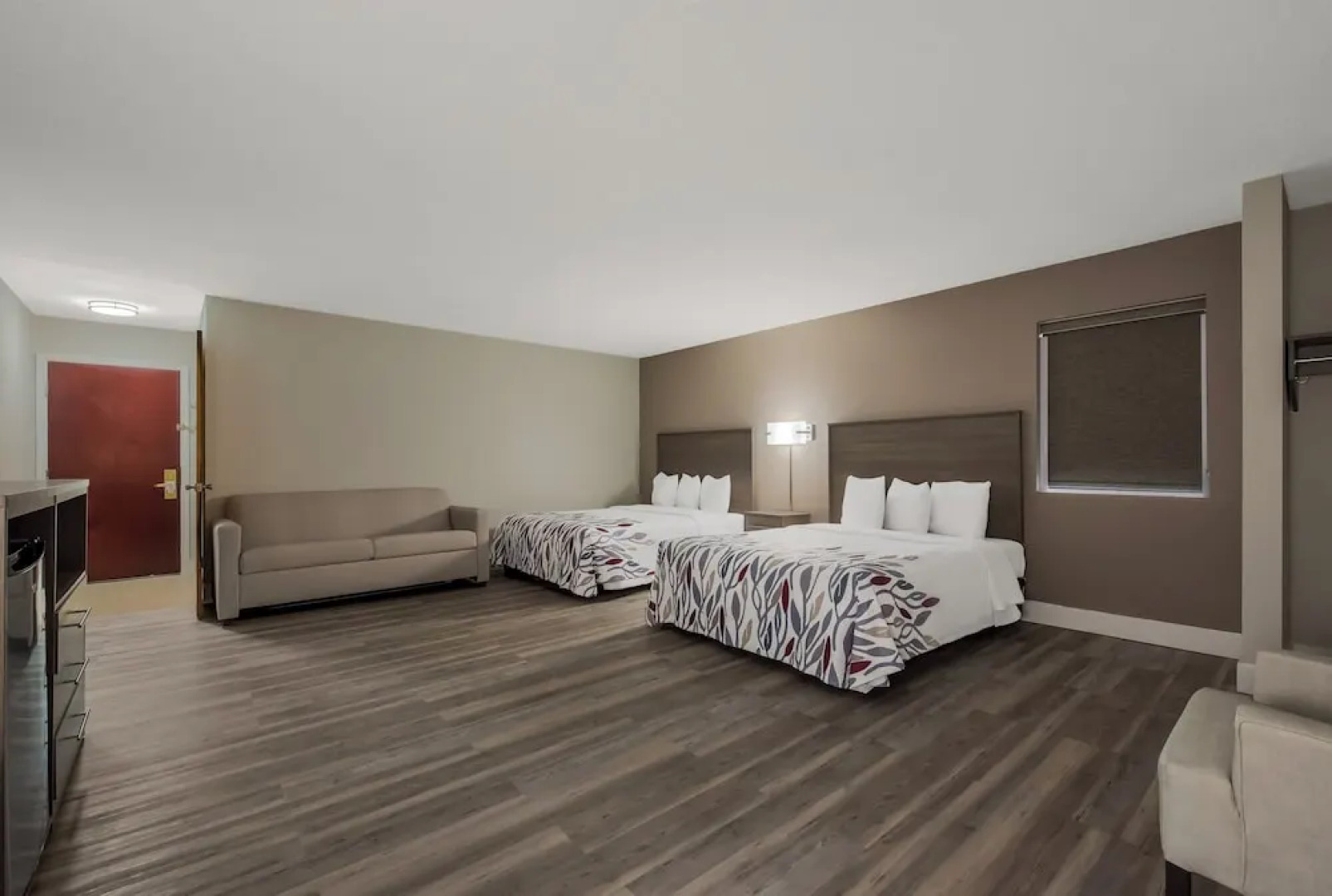 Red Roof Inn & Suites Vineland - Buena