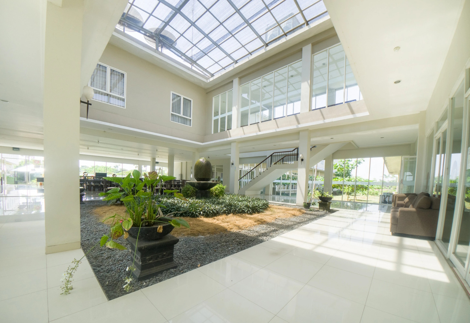 RedDoorz Premium @ Raya Bojonegoro