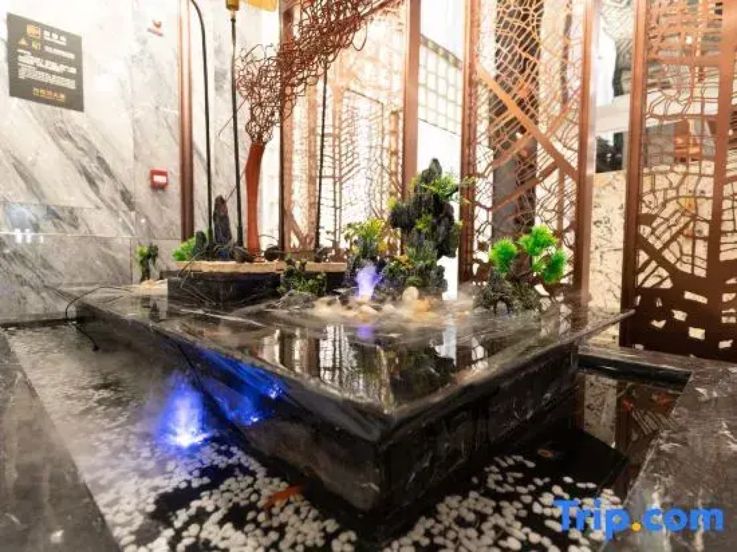 Xinzhou Weiena Hotel International (Qiyi North Road)