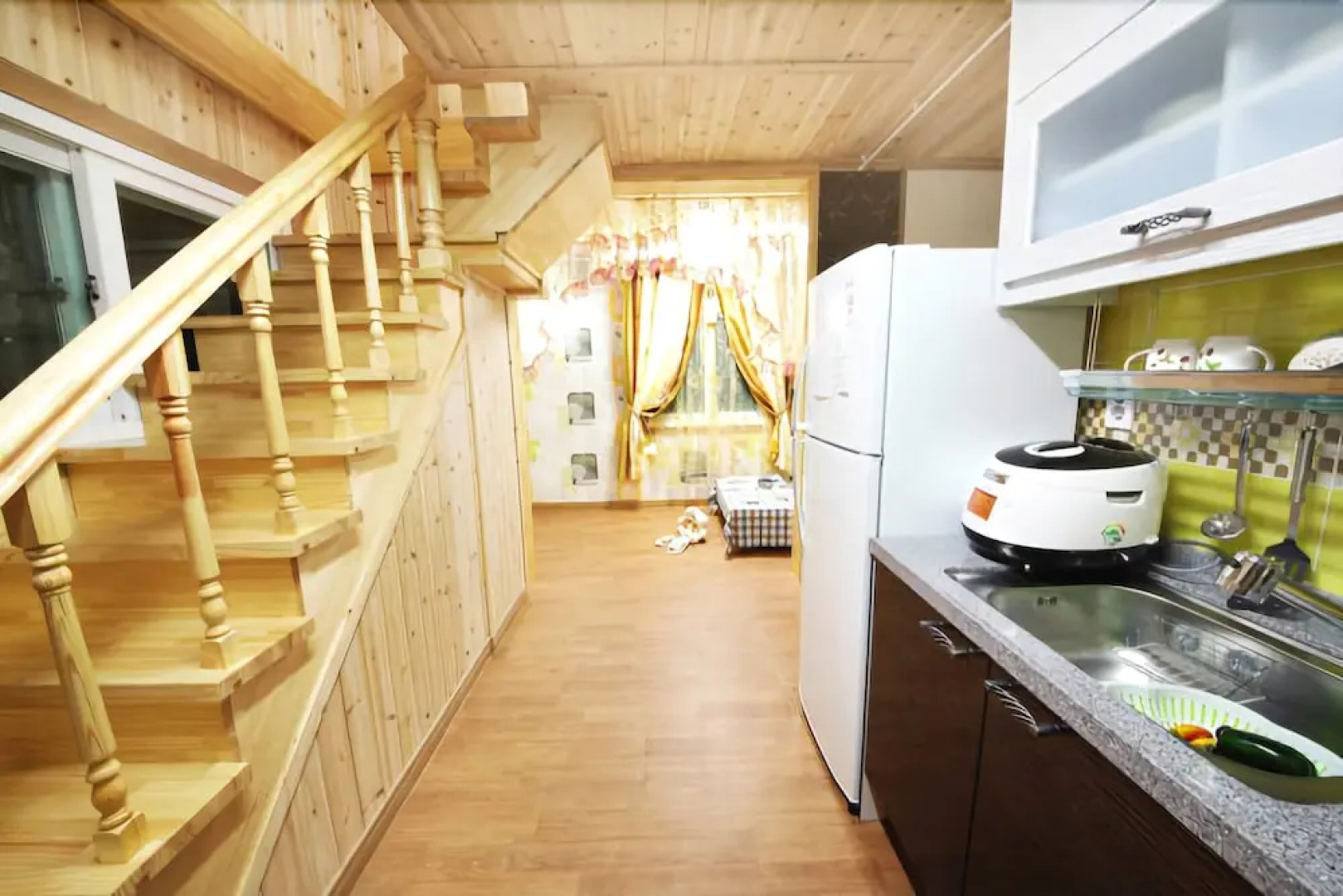 Yeosu Camellia Pension