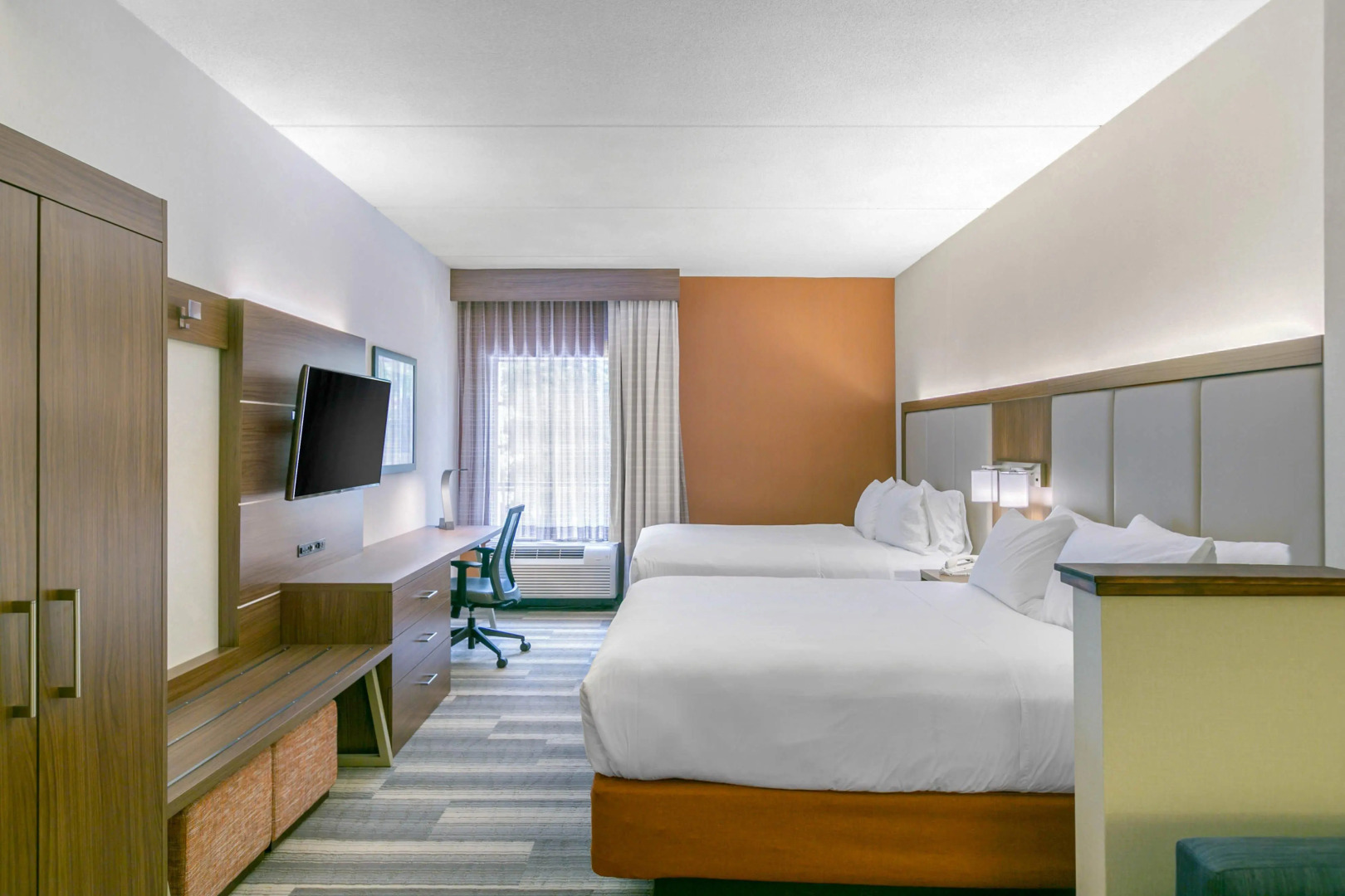 Holiday Inn Express Hotel & Stes Mt. Arlington Rockaway Area by IHG