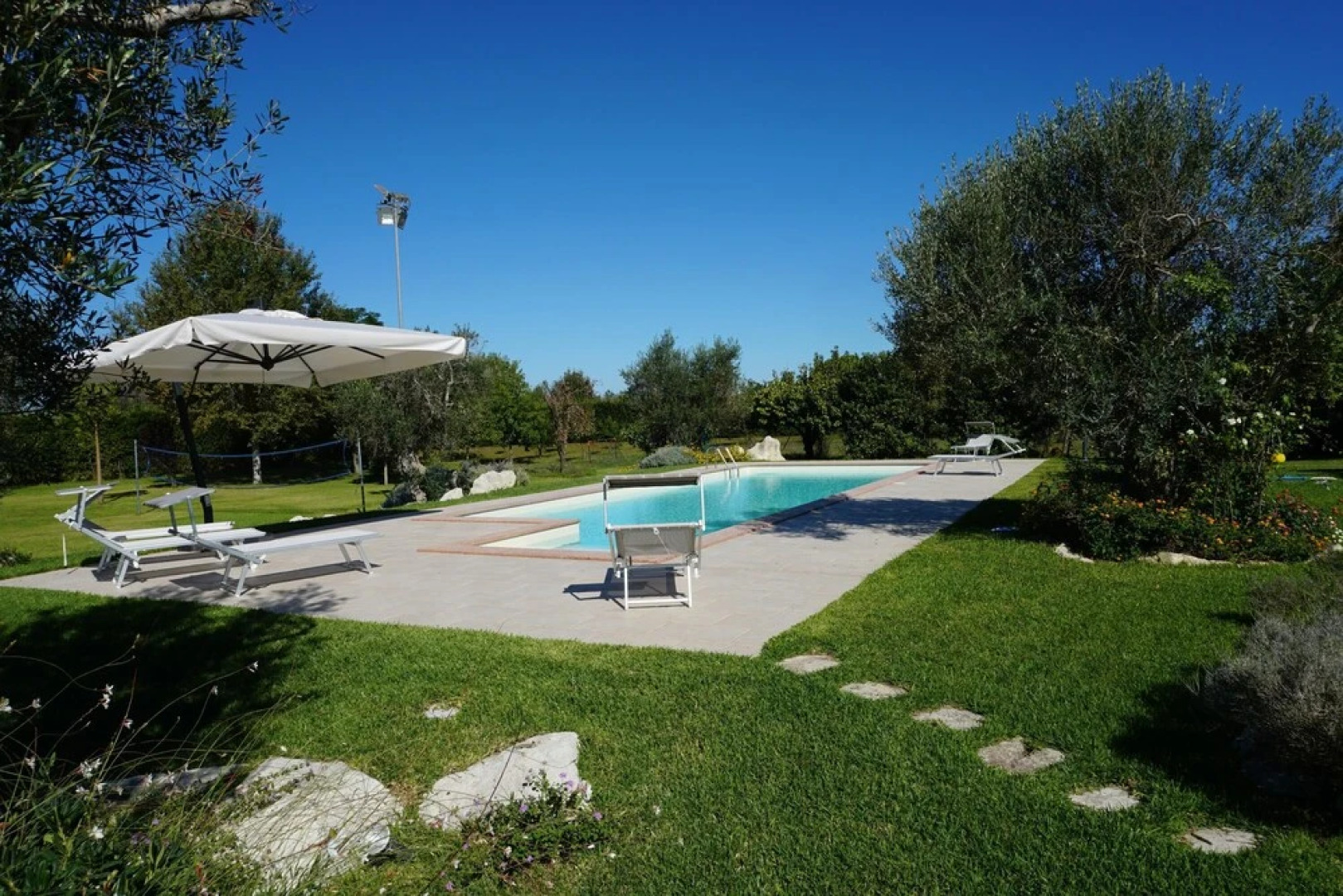 Sunny House Bilo with Pool