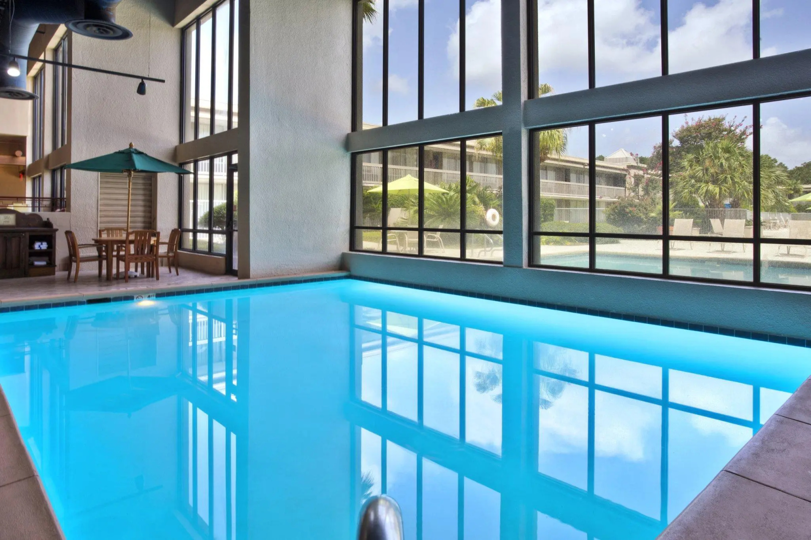 Holiday Inn Baton Rouge-South by IHG