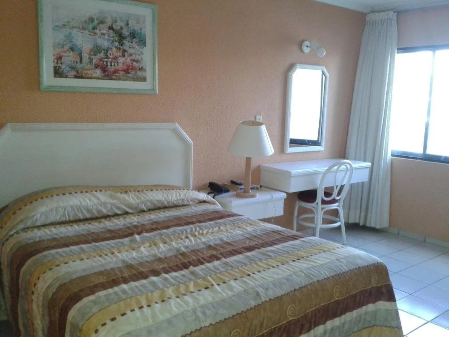 Hotel Paraiso Suites