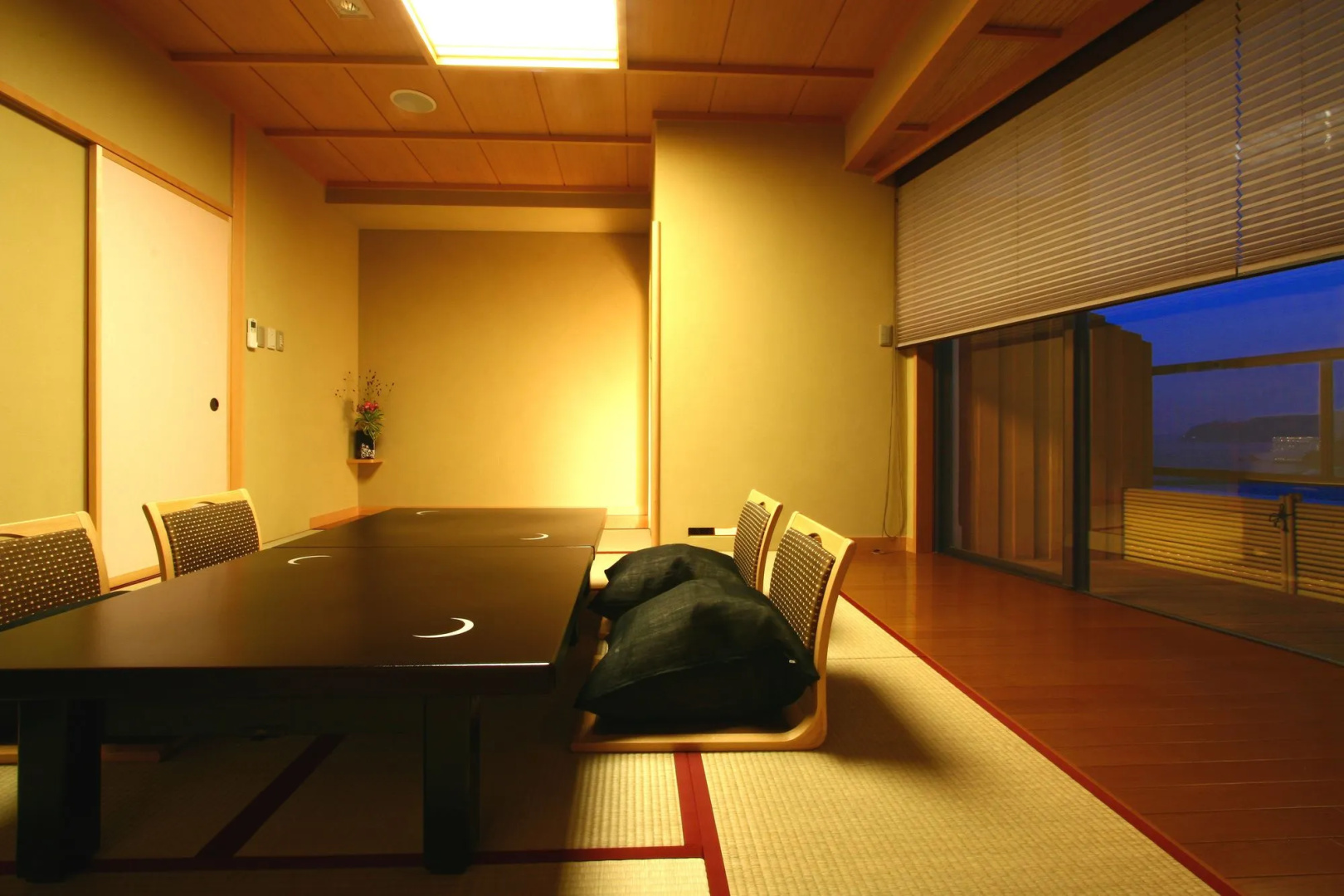 Tsukino Sumika Atami Juraku Hotel