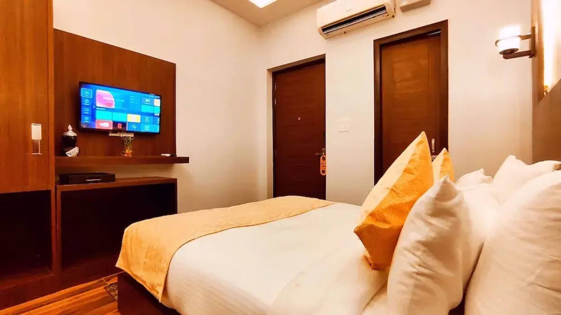 Asapian House - A Luxury Homestay at Moradabad