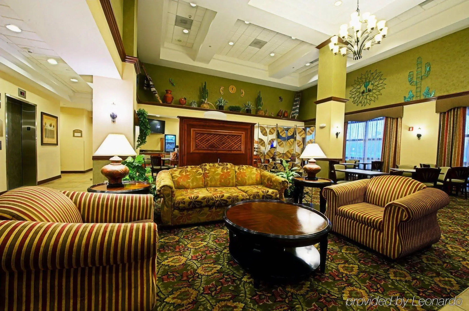 Holiday Inn Express & Suites Tempe by IHG