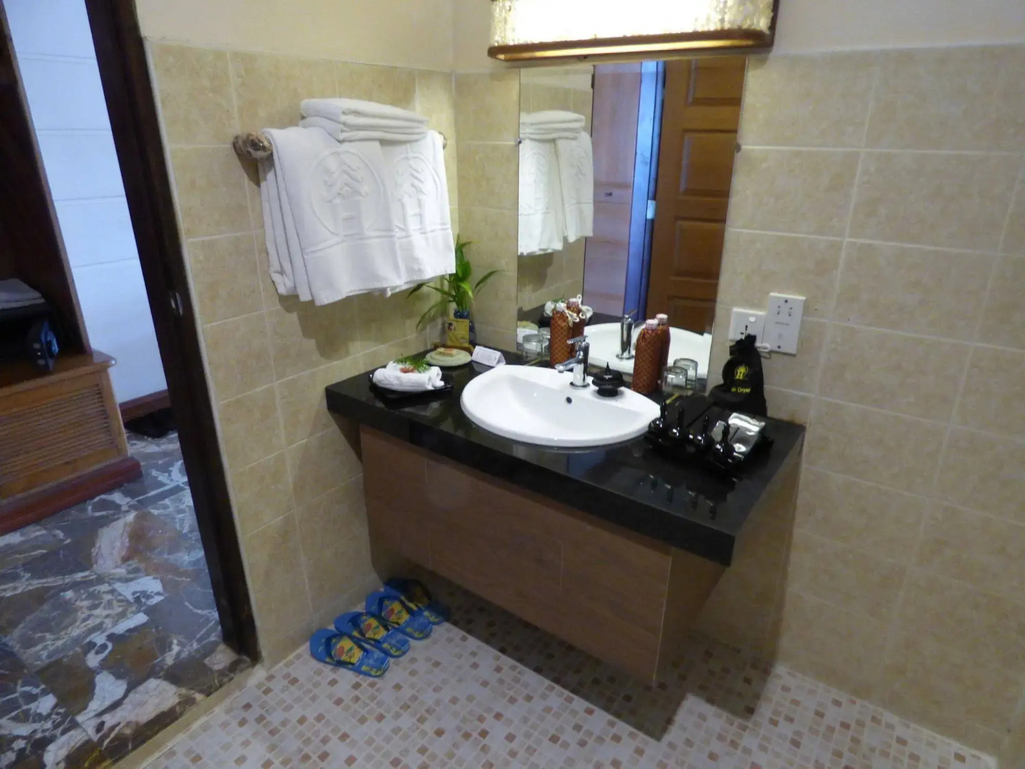 Amazing Ngapali Resort