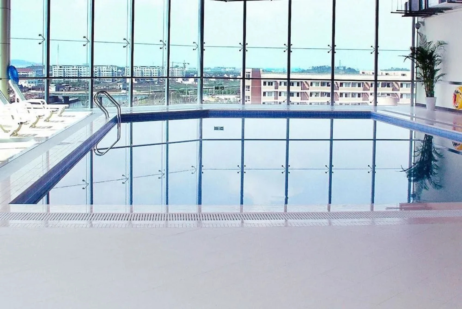 Huaxin International Hotel - Ningbo