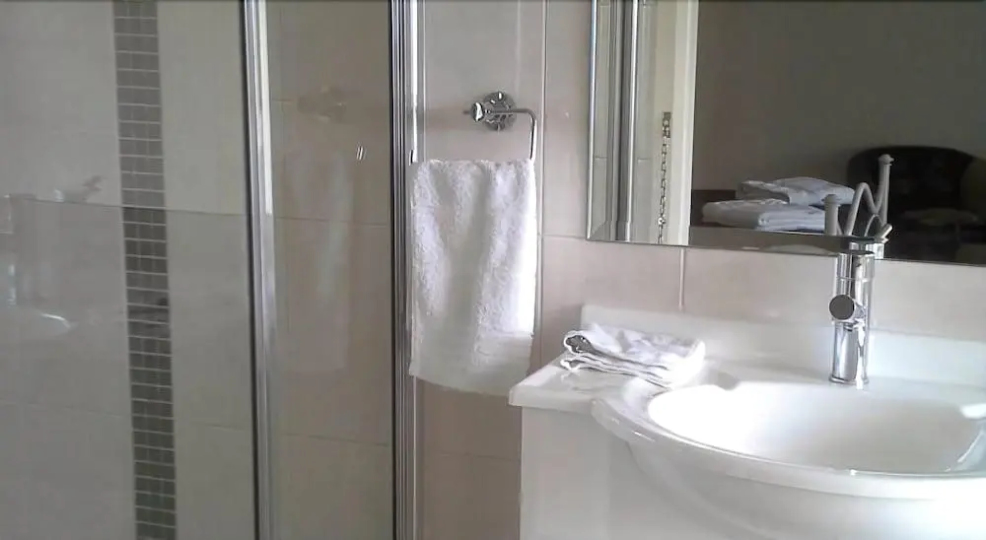 Gloucester on Avon Bed & Breakfast