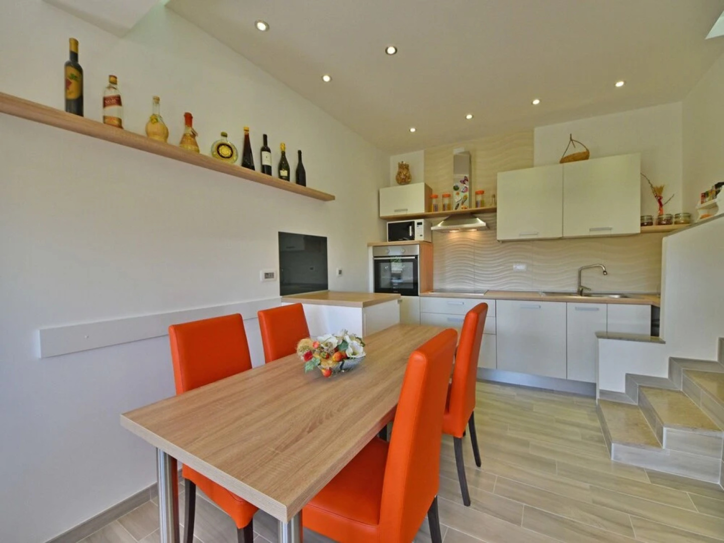 Koalas Nest Home Apartments Trinajsti i