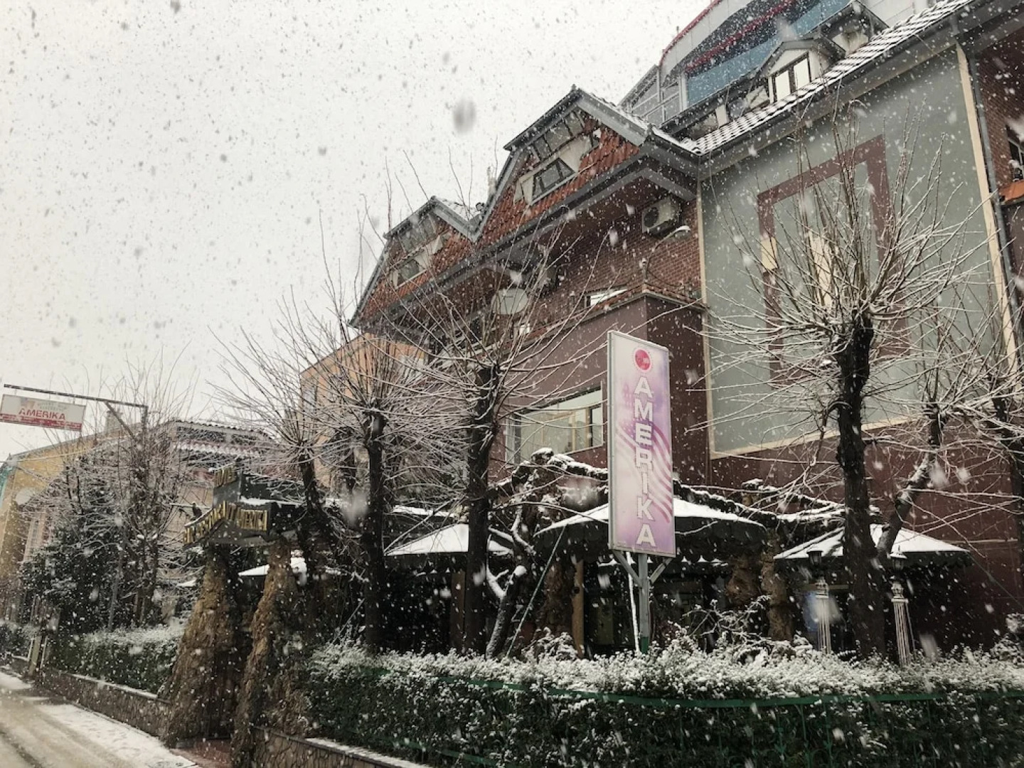 Hotel Bar Restorant Amerika