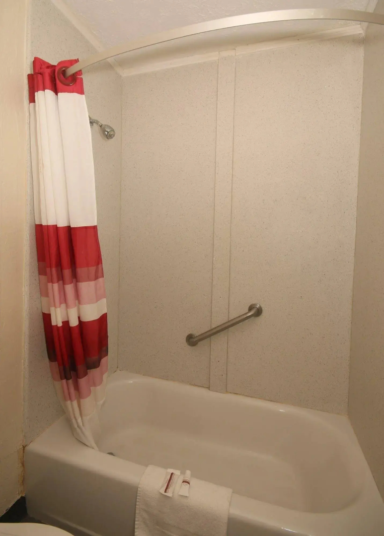 Red Roof Inn Santee