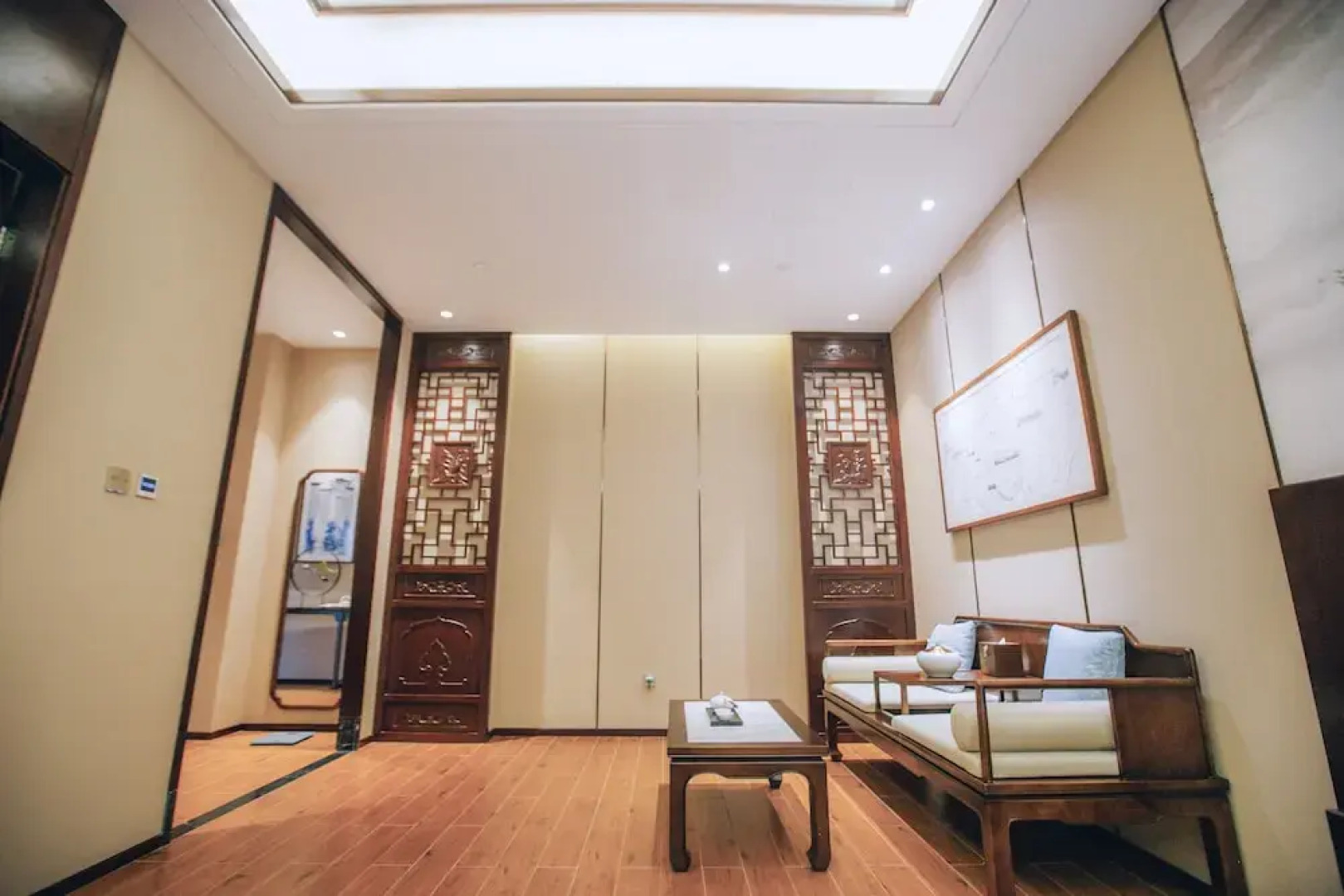 Xinhualian Lv Xin Gu Hotel