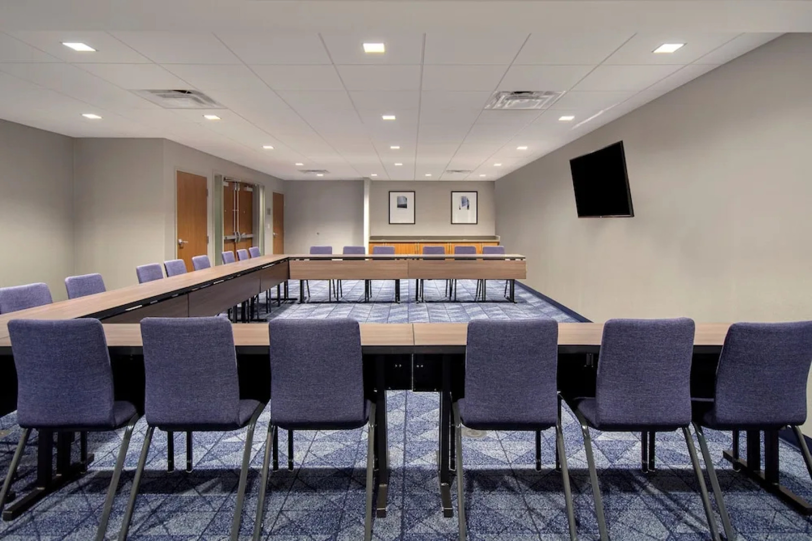 Courtyard by Marriott Cincinnati Airport