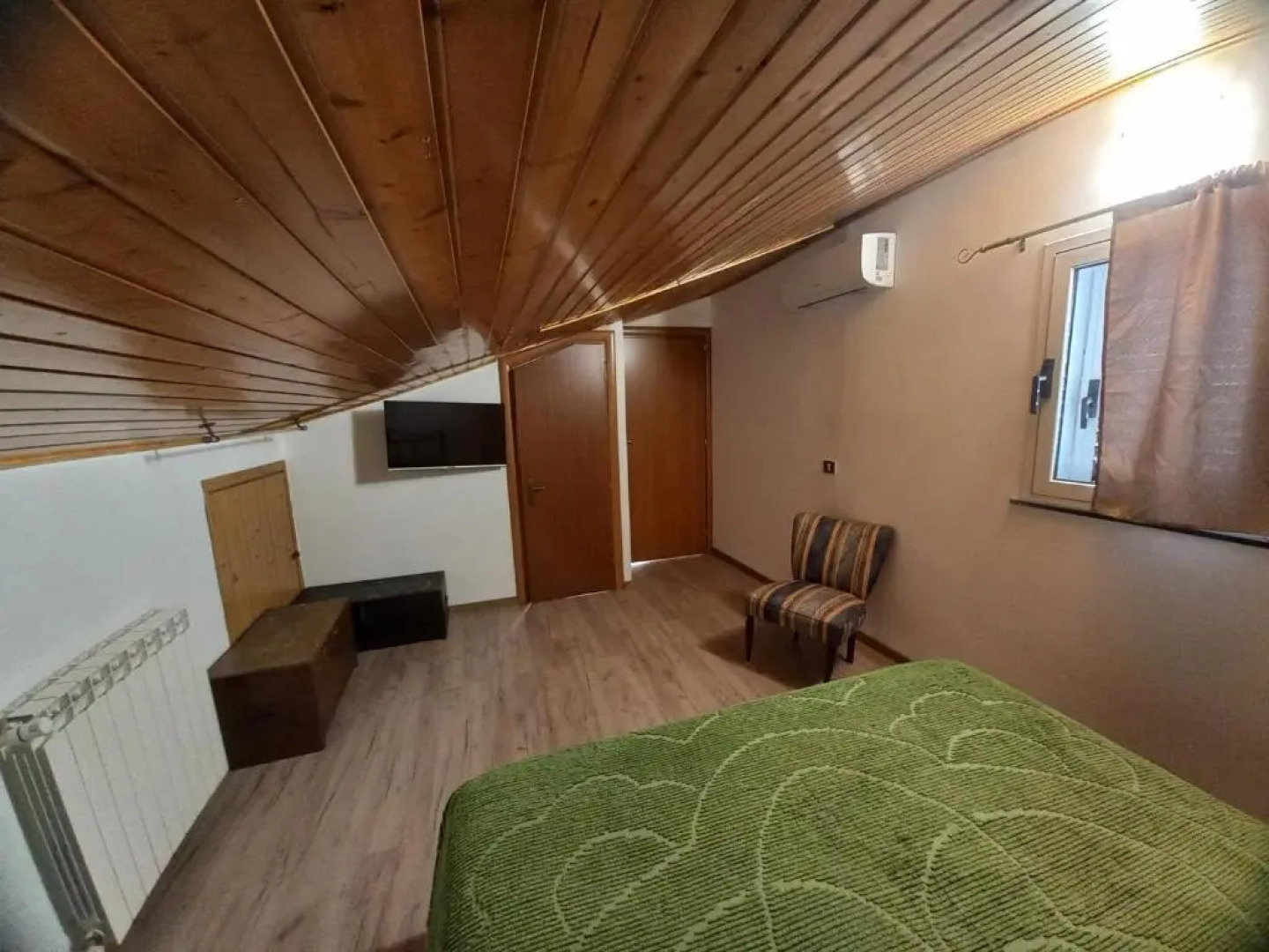 Bb Cesaro Mariolo House