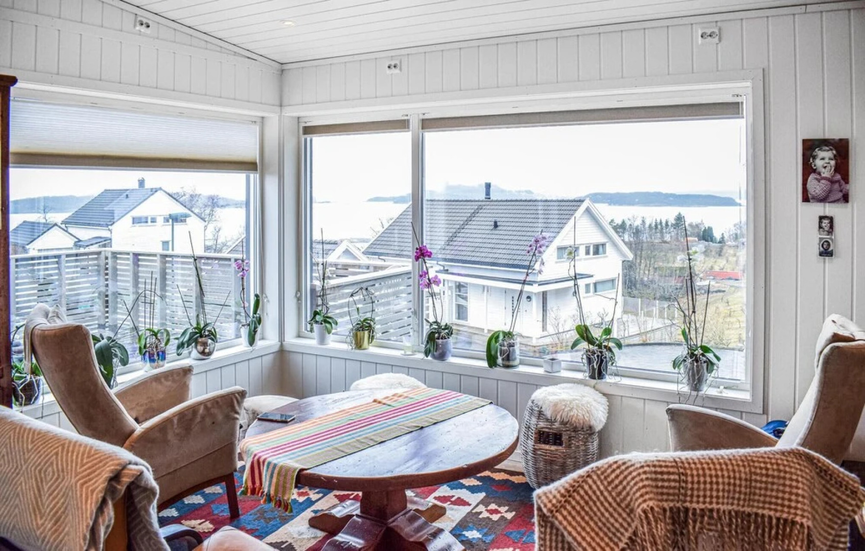 Stunning Home in Fister With 3 Bedrooms and Wifi