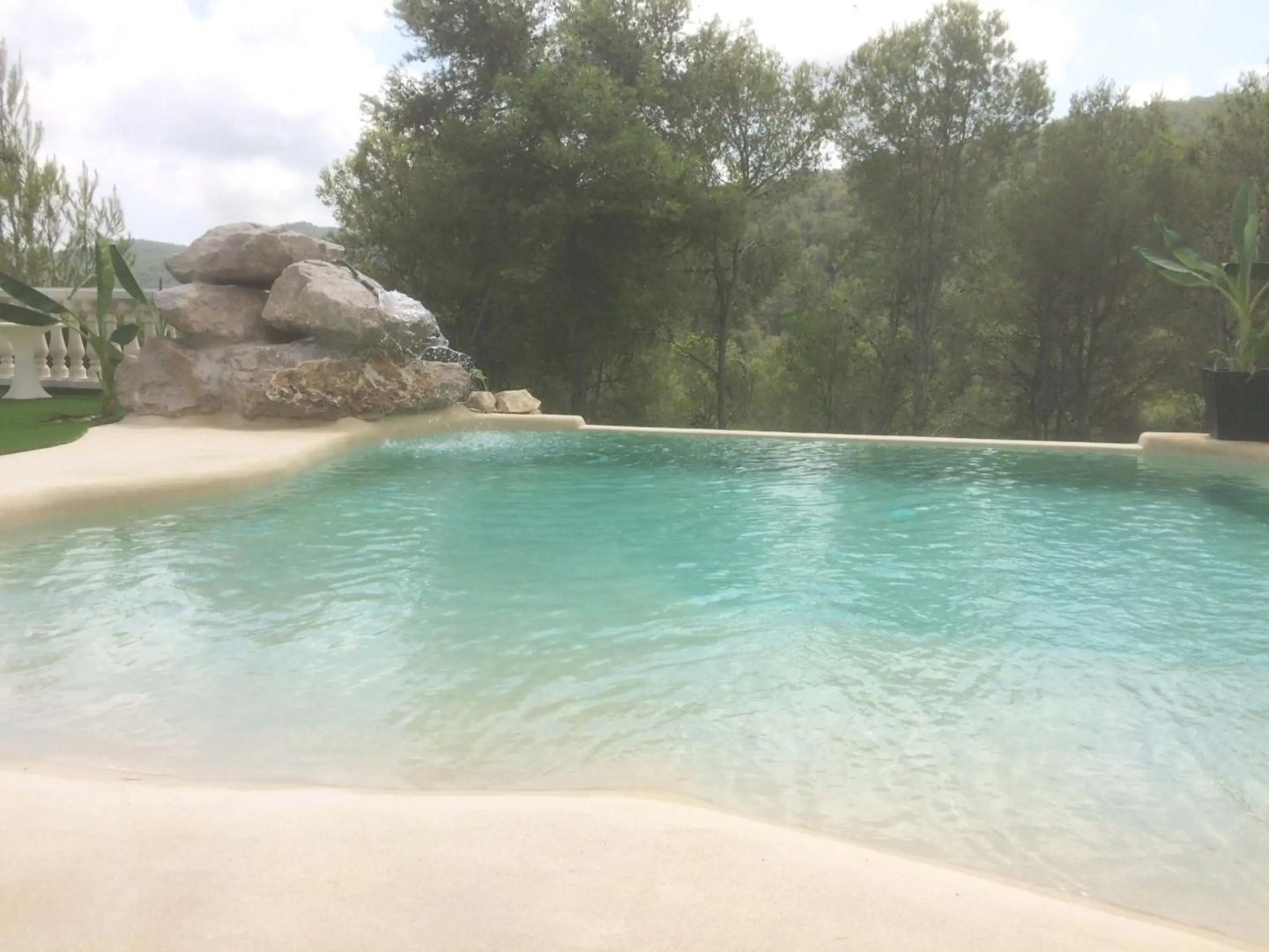 Villa Paradise , playa climatizada y privada a 10 minutos de Sitges