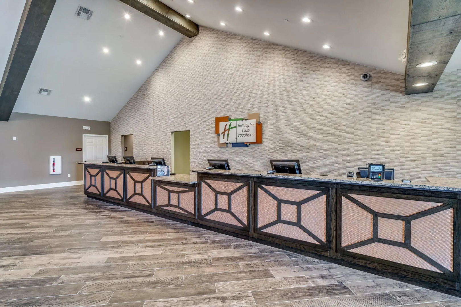 Holiday Inn Club Vacations Piney Shores Resort