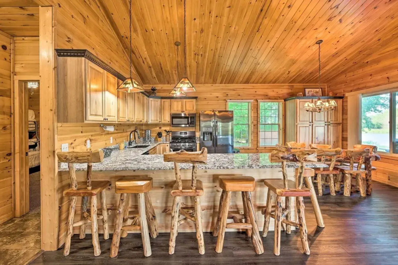 Sun-dappled Cadillac Gem w/ Kayaks & Grill!