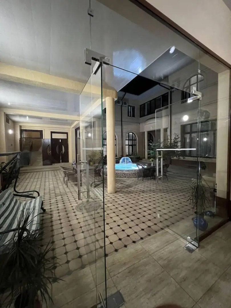 Мини-отель Alisher Hotel