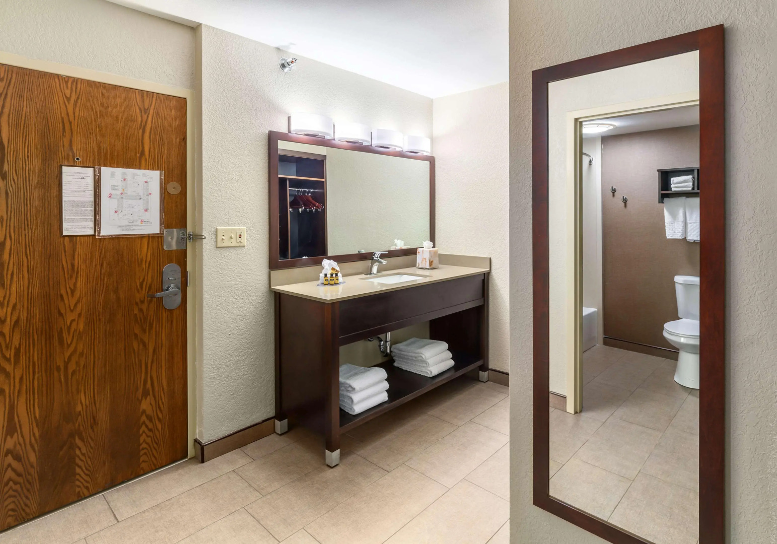 Best Western Plus Ramkota Hotel