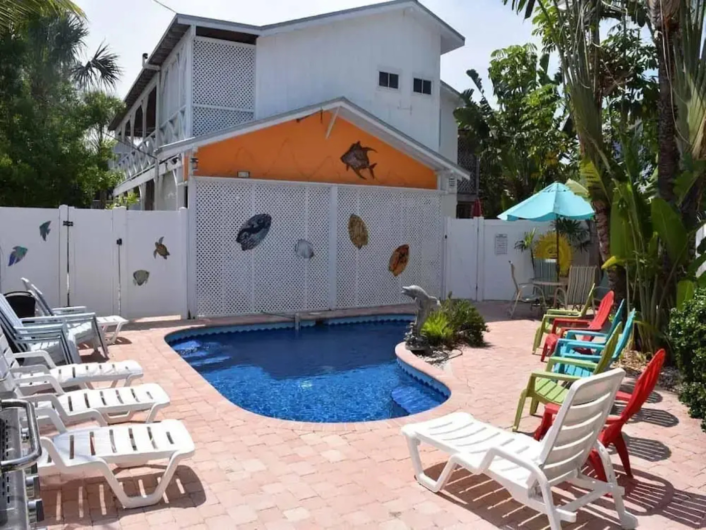 Blue Dolphin Inn Nine Bedroom Villa