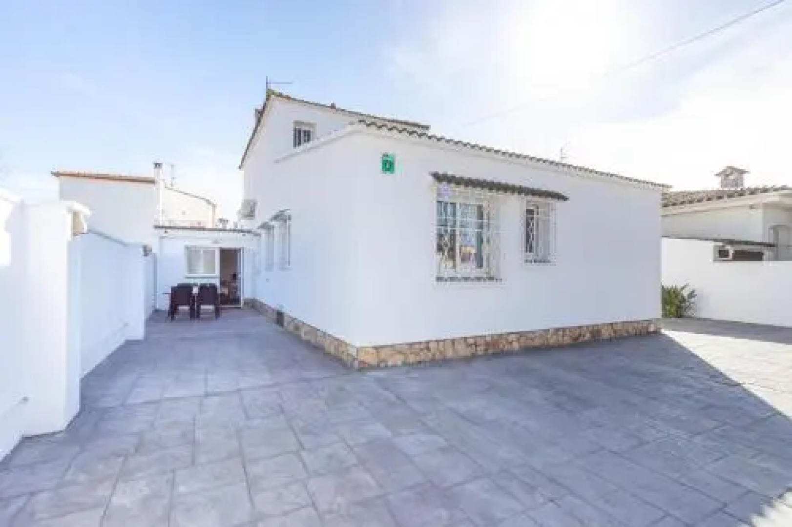 Empurialola Casa con pisina Carmanço