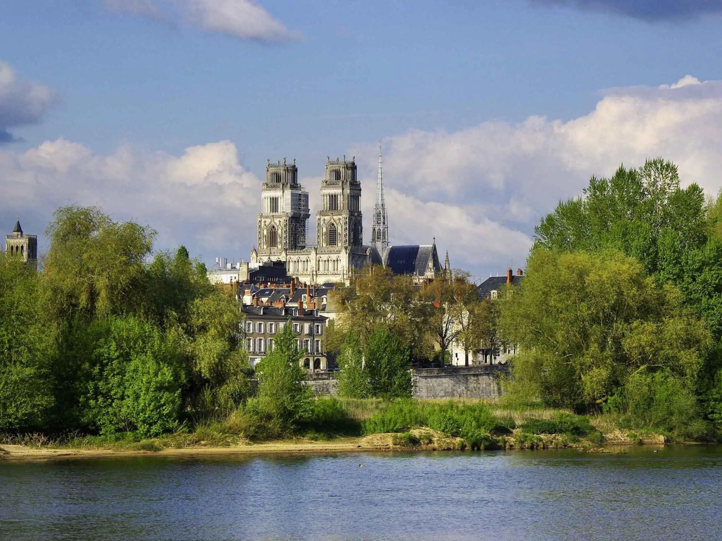 ibis Orléans Centre Gare