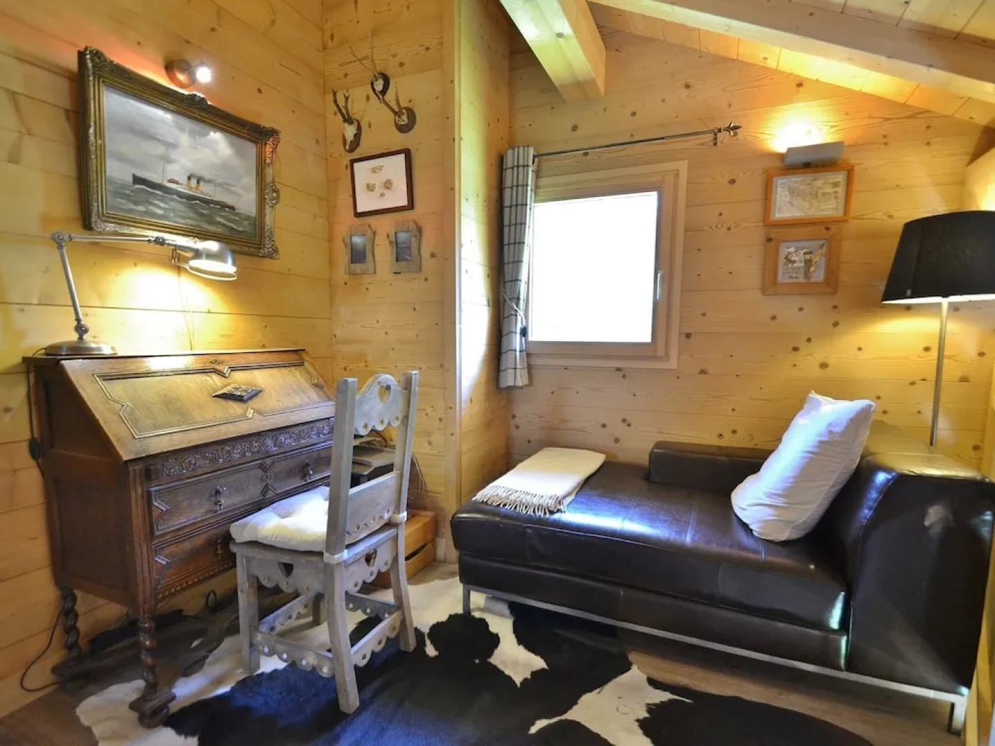 Luxurious Chalet in Le Chinaillon with Sauna