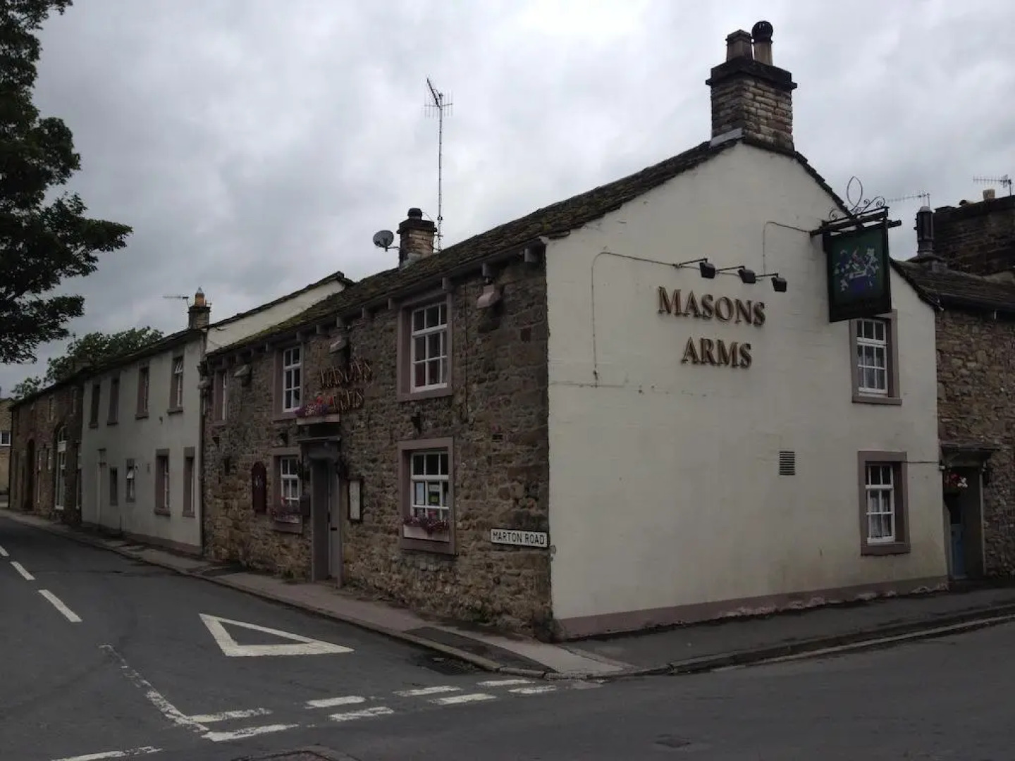 Masons Arms