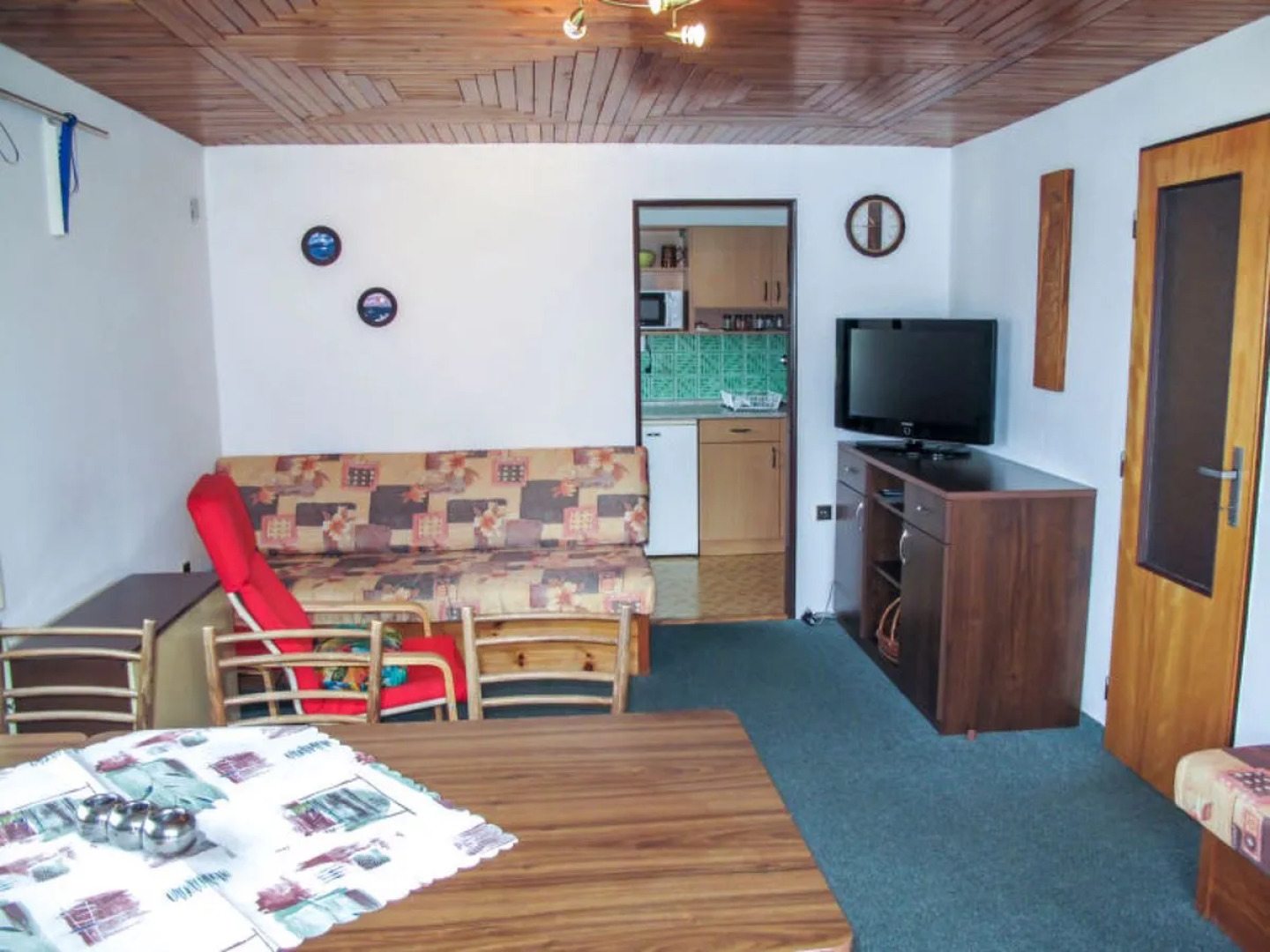 HOUSE JESENNý TANVALD