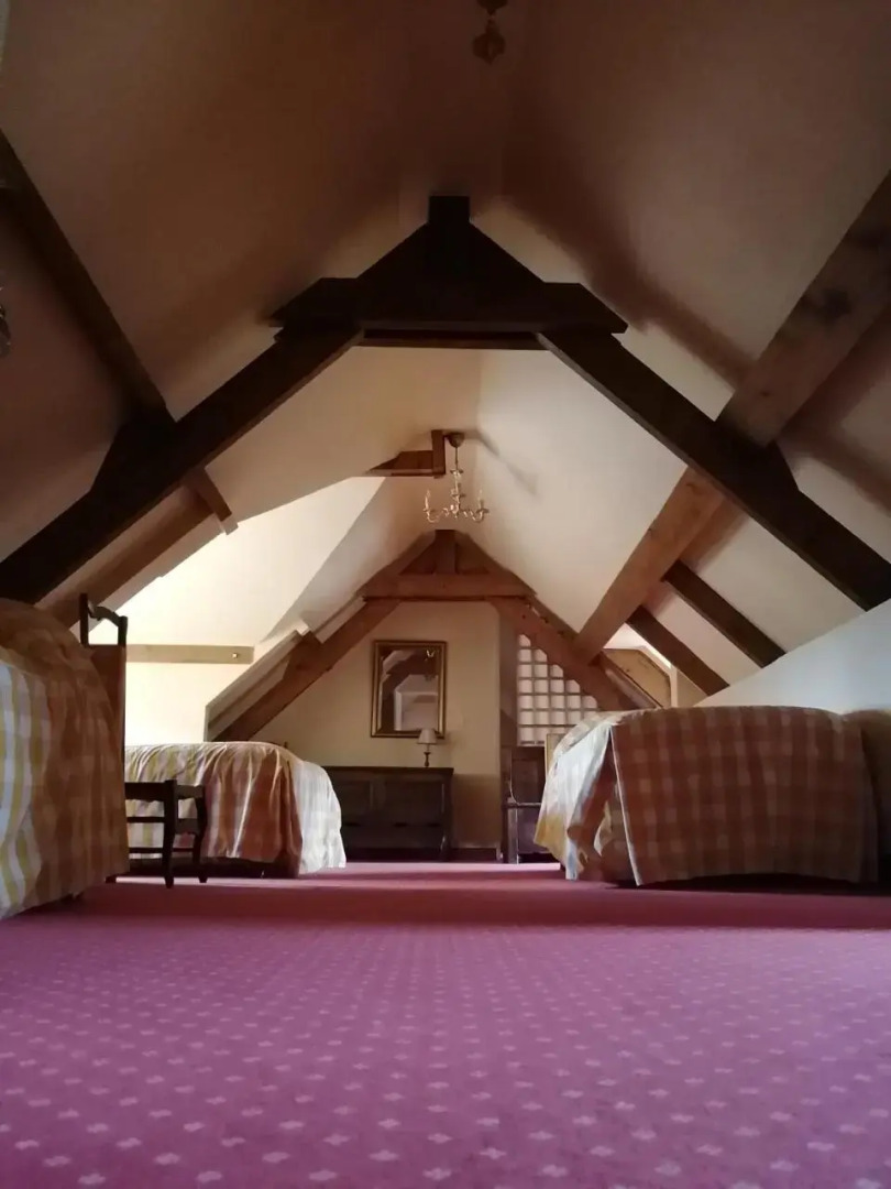 Aux Trois Damoiselles