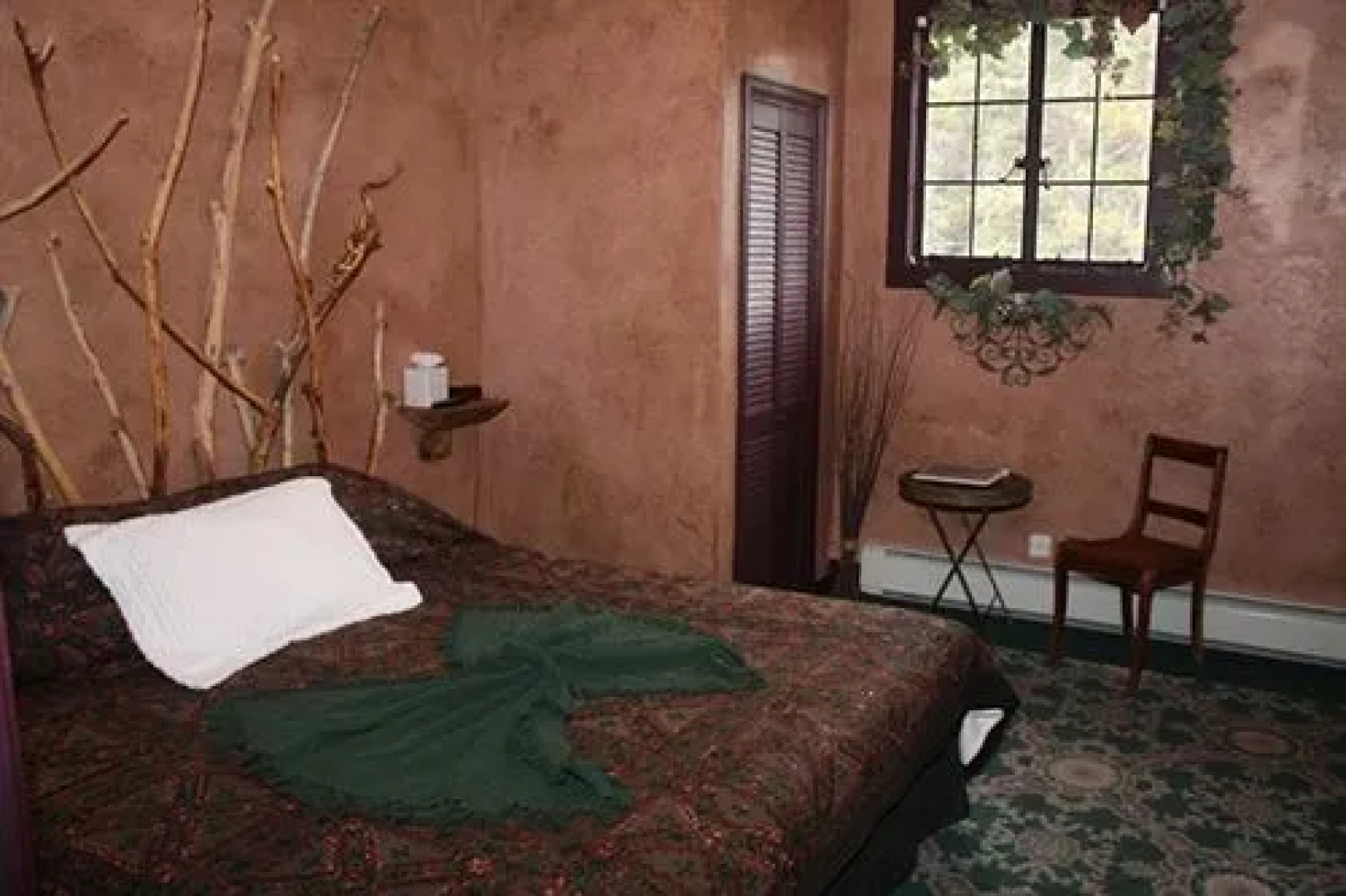 The Historic Brook Forest Inn